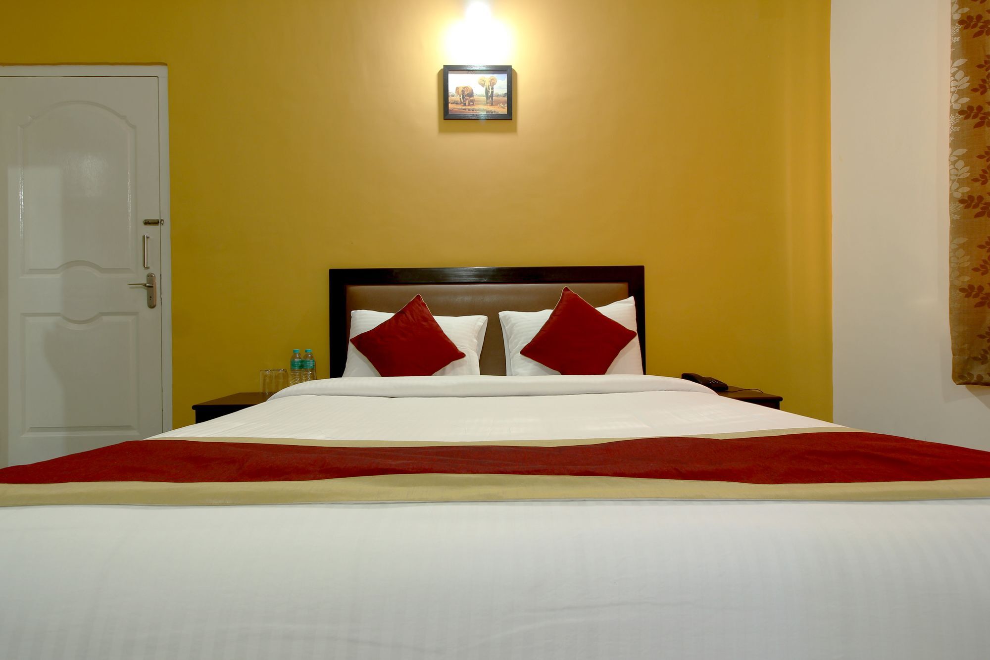 The Banjaara Suites Bengaluru Zewnętrze zdjęcie